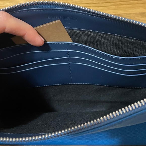 Burberry Damson Blue Horsefly Print Zip Pouch Clutch Cosmetic Bag Travel NWT - Picture 7 of 7